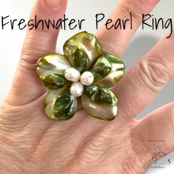 Elegant Freshwater Pearl & Shell Adjustable Statement Rings Set - Picture 7 of 15